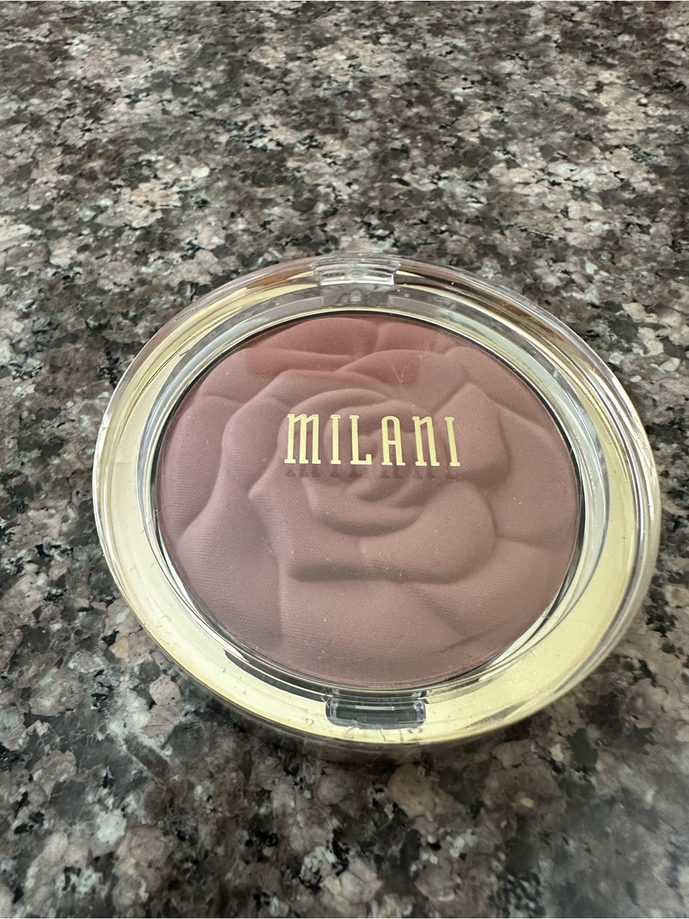 OOPS, NOT AVAILABLE, NFS - MILANI ROMANTIC ROSE BLUSH 01 FULL SIZE